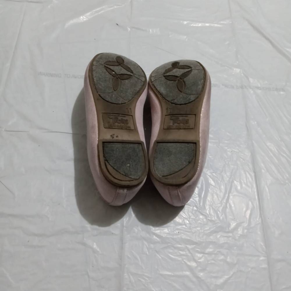 Pink Trolls Shoes - Picture 2 of 9